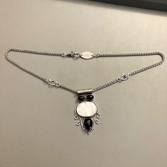 925 Sterling silver overlay black onyx & white mother of pearl gemstone necklace - Picture 9 of 10